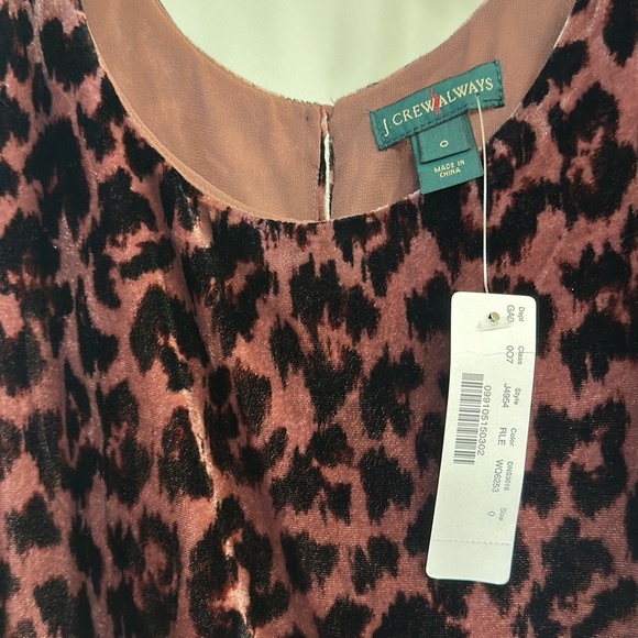 Jcrew, NWT velvet tank top, size 0,leopard print black & dark, dusty, pink - Picture 3 of 3